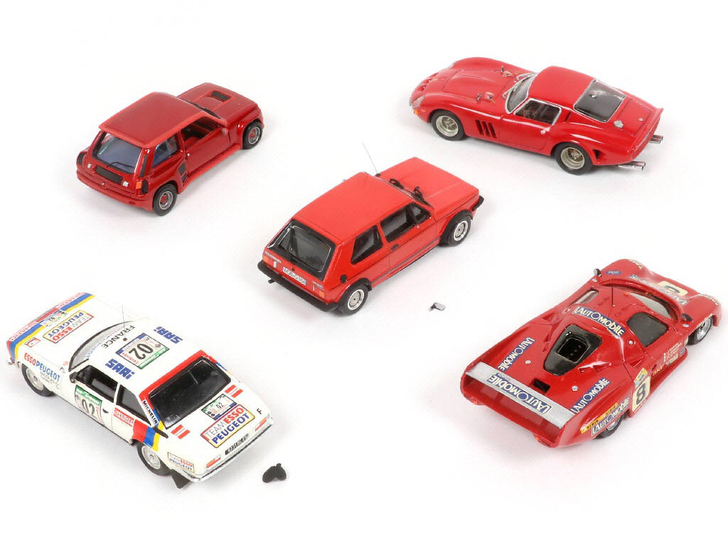 Lot 315 - DIVERS (5)