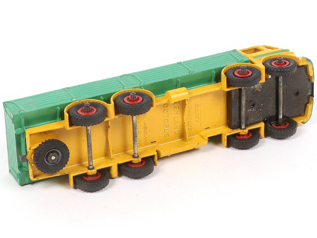 Lot 130 - DINKY TOYS (GB) (1)