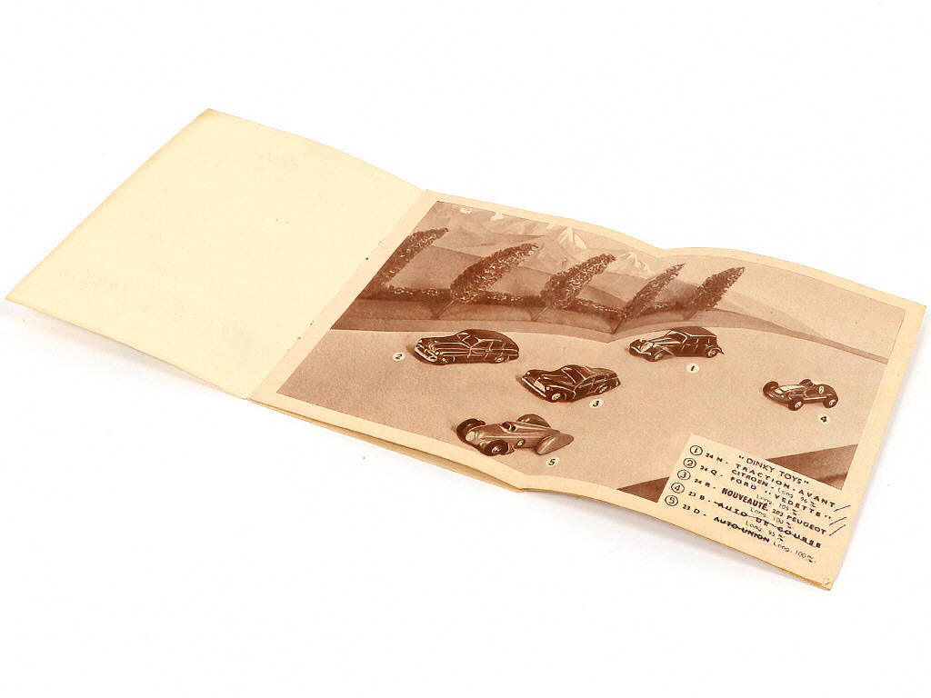 Lot 46 - DINKY TOYS (FRANCE) (1)