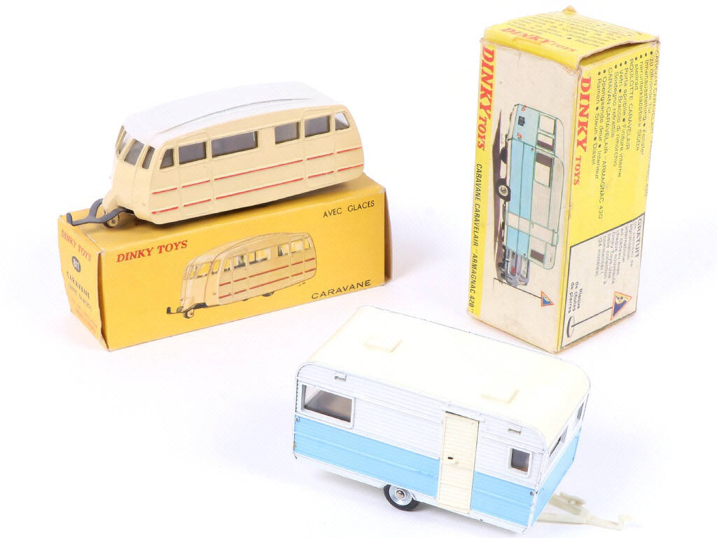 Lot 260 - DINKY TOYS (FRANCE) (2)