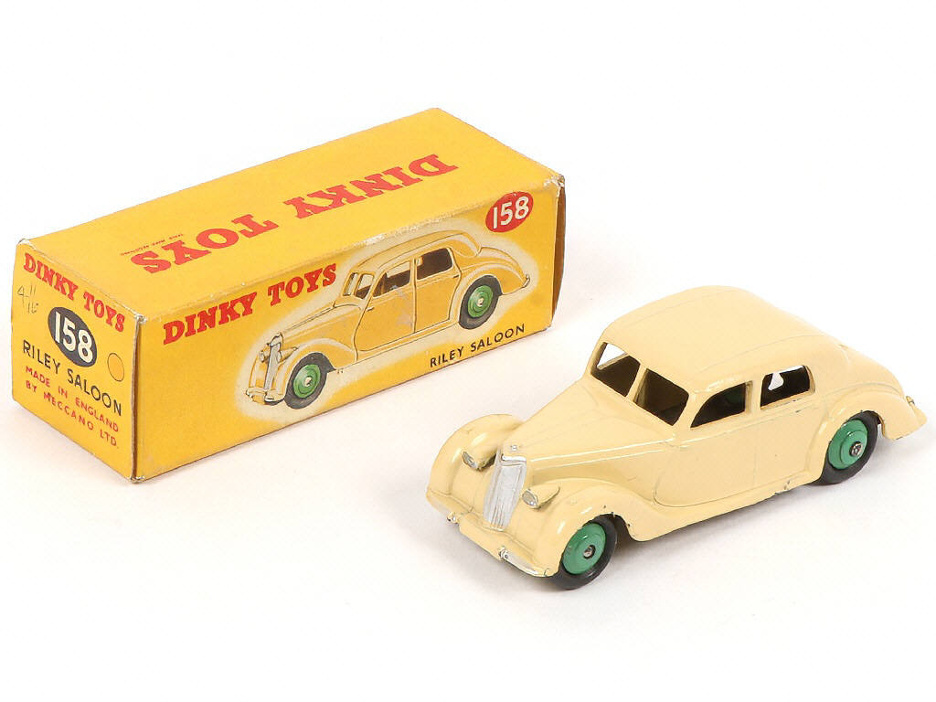 Lot 222 - DINKY TOYS (GB) (1)