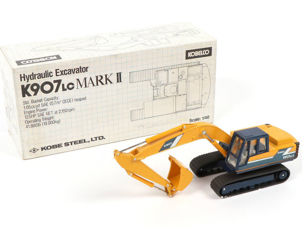 Lot 61 - KOBELCO (JAPAN) (1)