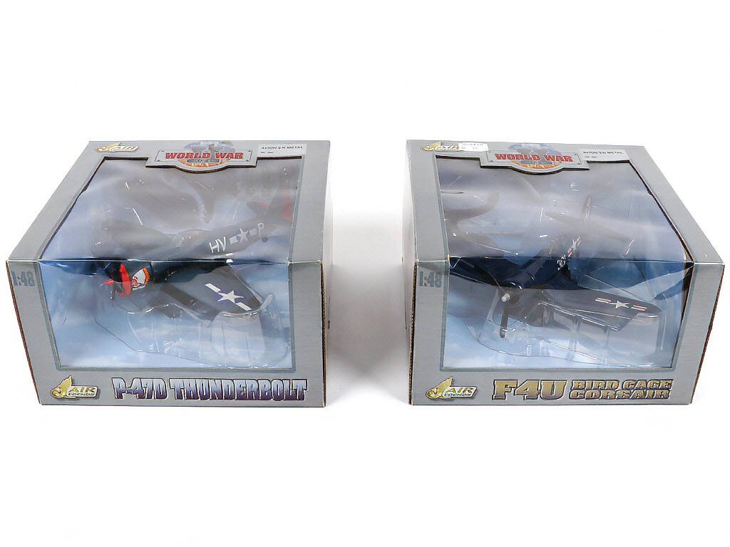 Lot 49 - AIR LEGENDS (CHINE) (2)