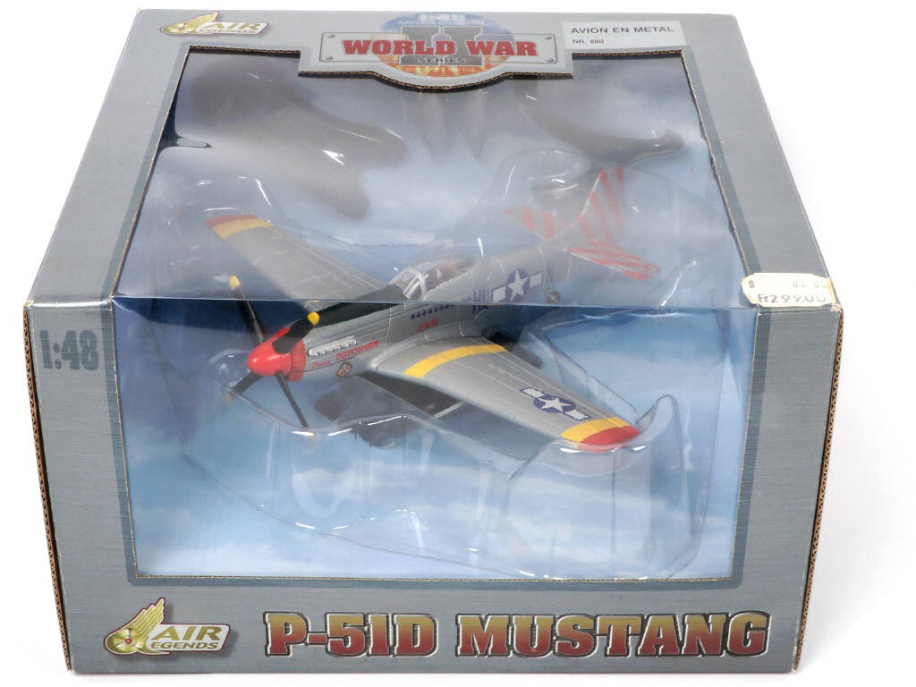 Lot 52 - AIR LEGENDS (CHINE) (2)