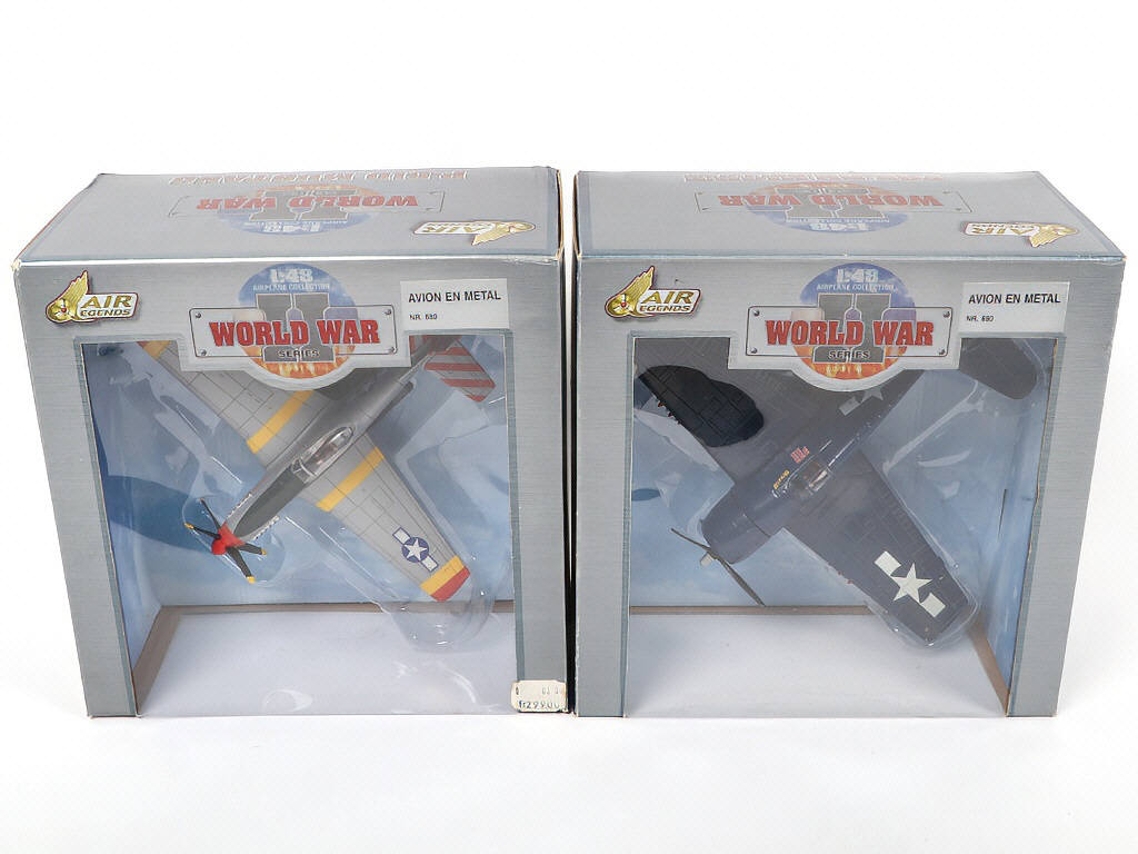 Lot 52 - AIR LEGENDS (CHINE) (2)