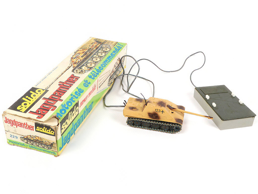 Lot 48 - SOLIDO (FRANCE) (1)