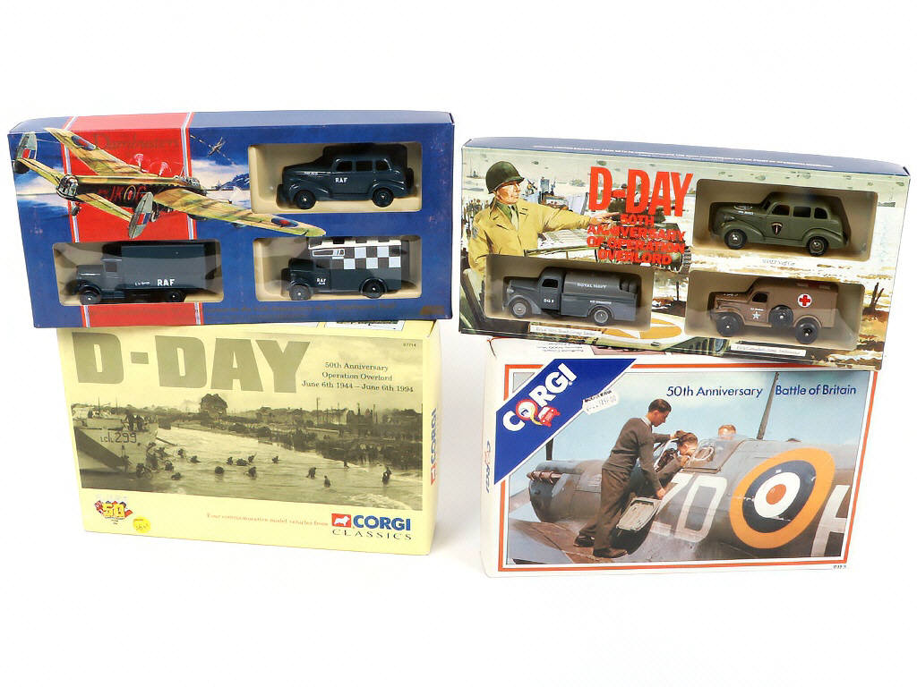 Lot 132 - DIVERS (GB) (4)