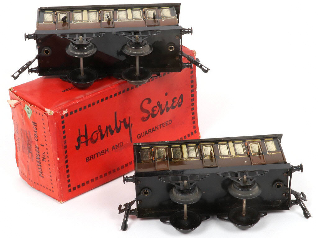 Lot 74 - HORNBY 'O' (GB) (2)