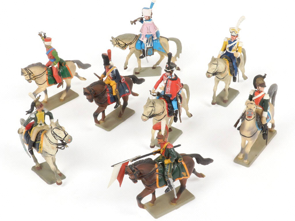 Lot 12 - STARLUX (FRANCE) (8)