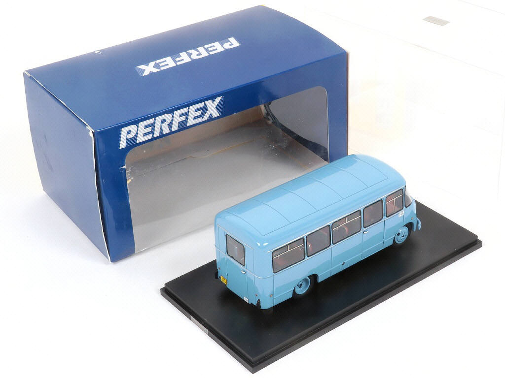 Lot 55 - PERFEX (CHINE) (1)