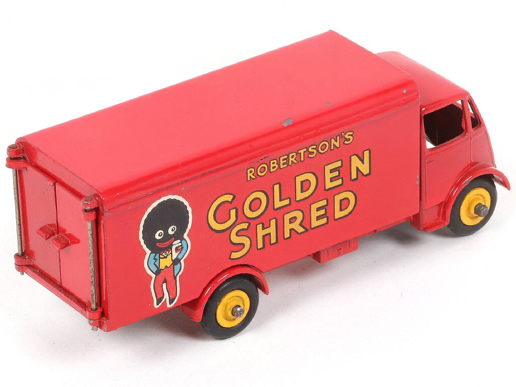Lot 111 - DINKY TOYS (GB) (1)