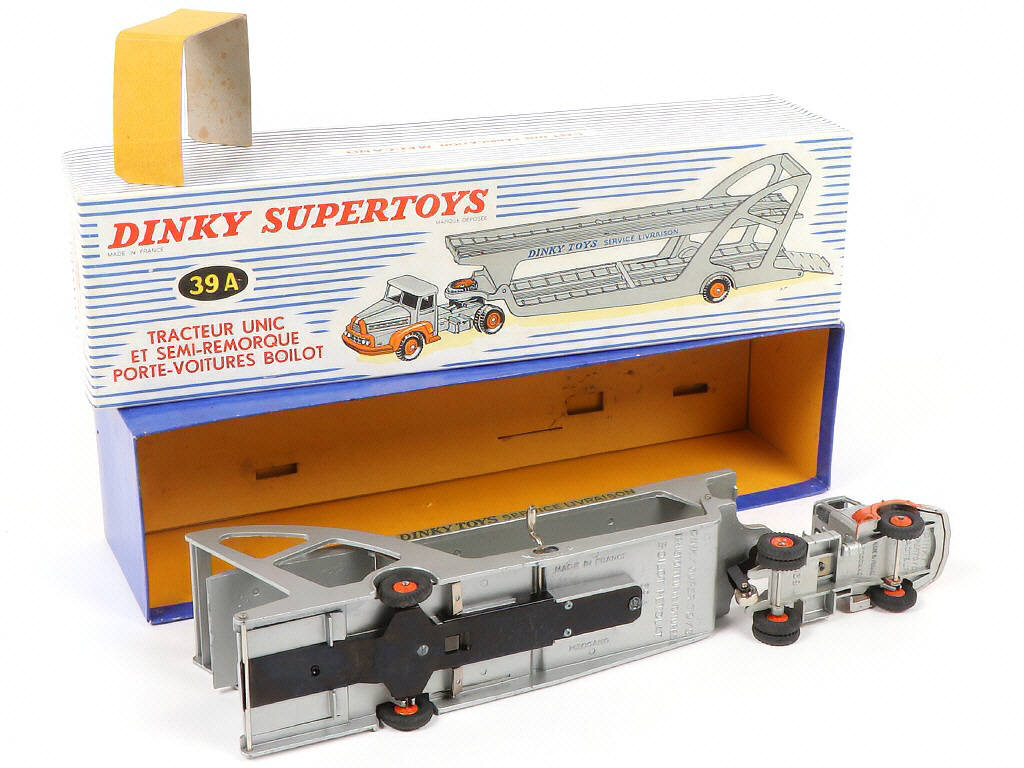 Lot 150 - DINKY TOYS (FRANCE) (1)