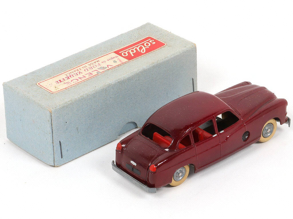 Lot 239 - SOLIDO (FRANCE) (1)