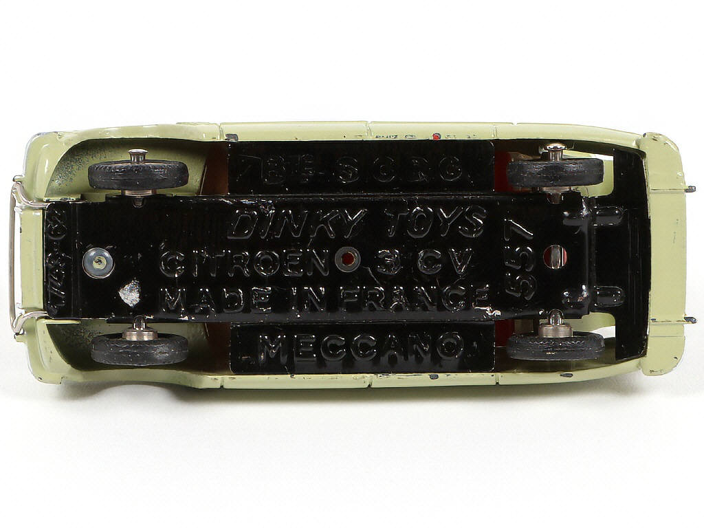 Lot 74 - DINKY TOYS (FRANCE) (1)