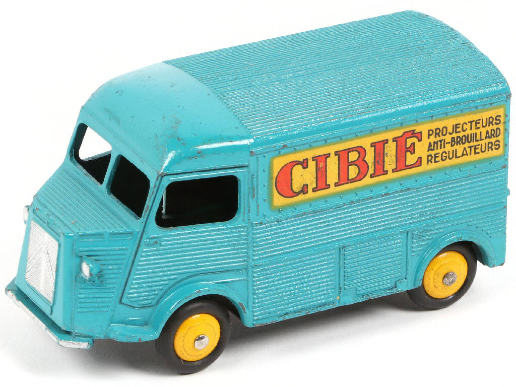 Lot 76 - DINKY TOYS (FRANCE) (1)