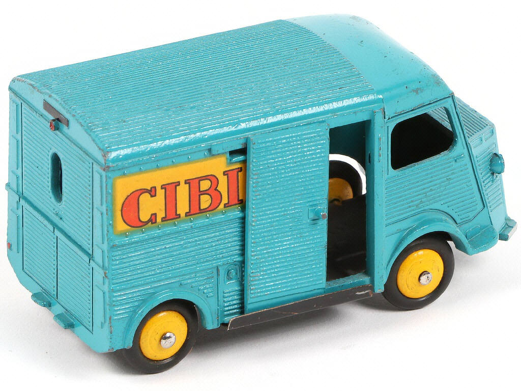 Lot 76 - DINKY TOYS (FRANCE) (1)