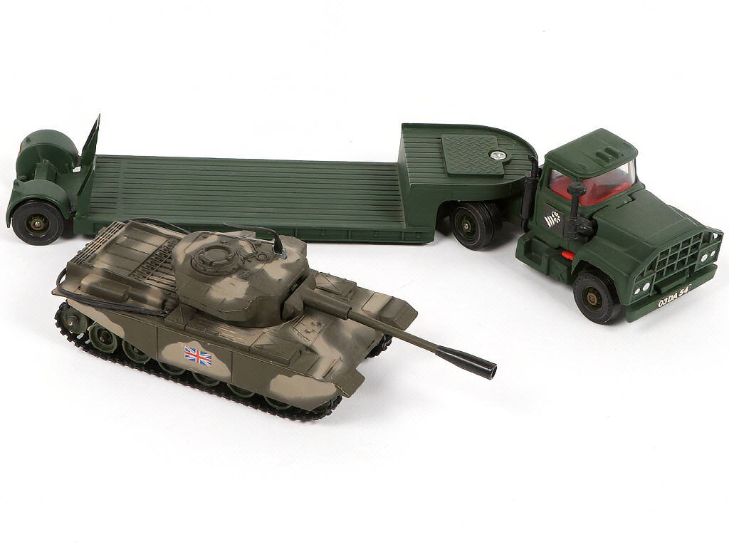 Lot 166 - CORGI TOYS (GB) (1)