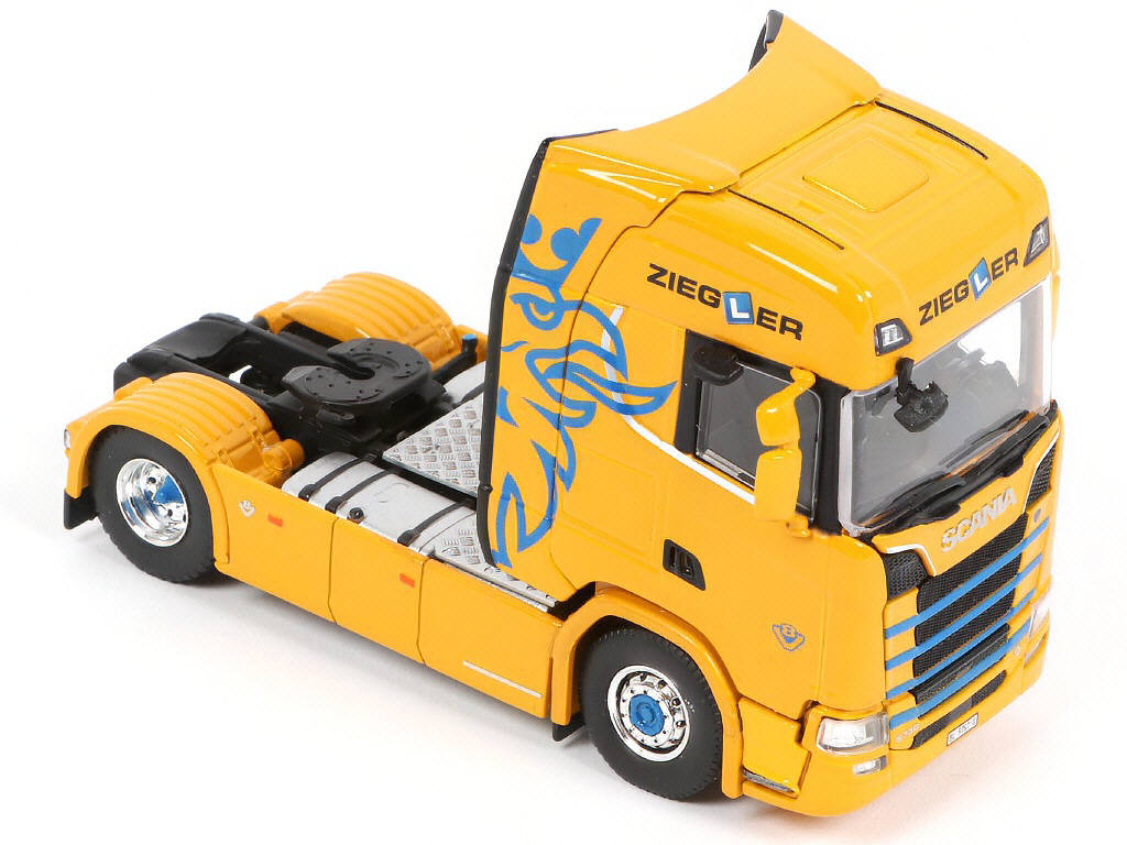 Lot 131 - TEKNO (PAYS-BAS) (1)