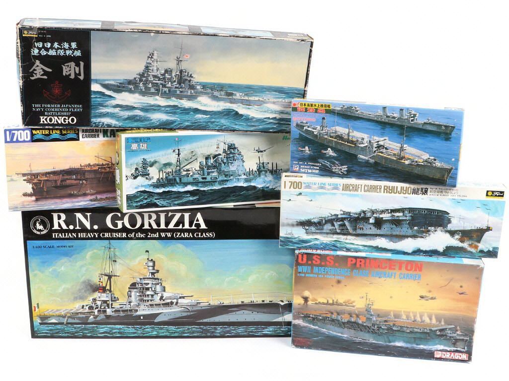 Lot 293 - DIVERS (7)