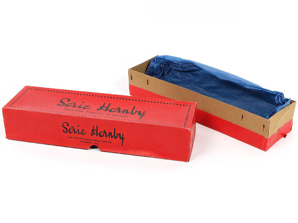 Lot 37 - HORNBY 'O' (FRANCE) (1)