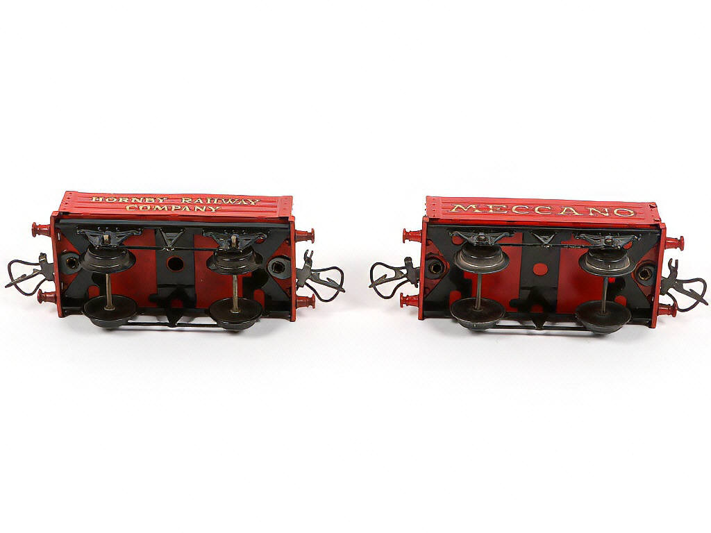 Lot 40 - HORNBY 'O' (GB) (2)