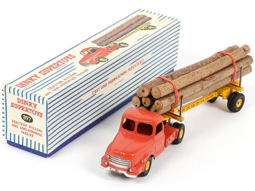 Lot 147 - DINKY TOYS (FRANCE) (1)