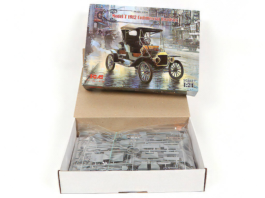 Lot 295 - ICM (UKRAINE) (3)