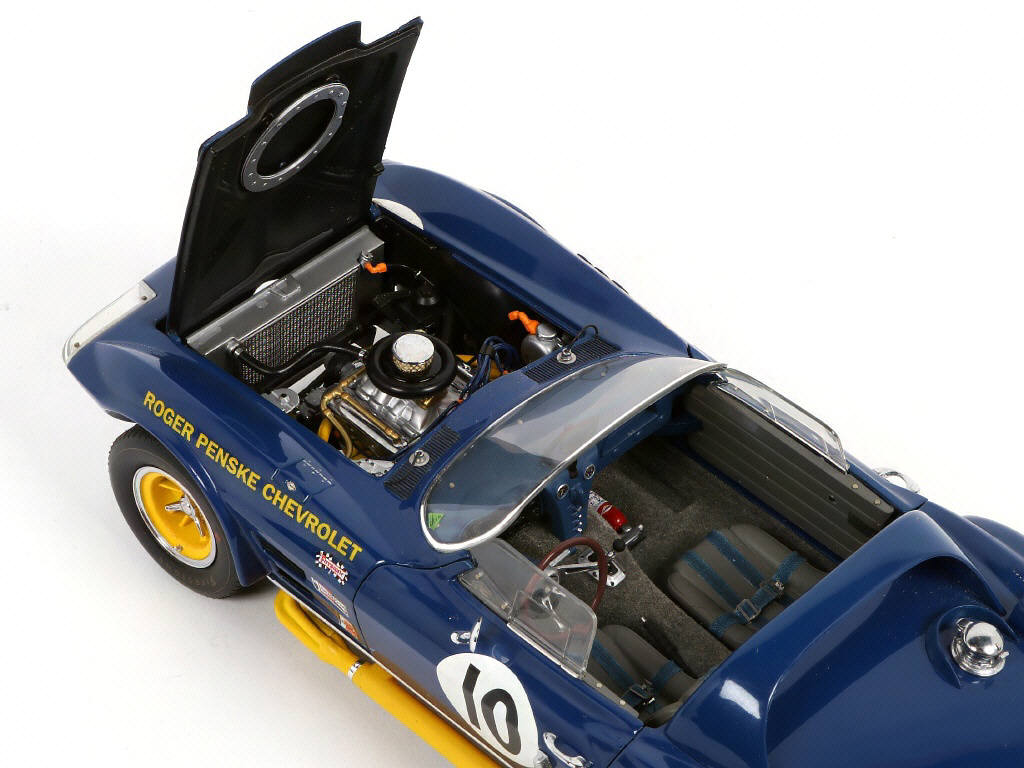 Lot 5 - EXOTO (USA) (1)