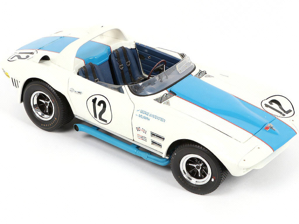 Lot 6 - EXOTO (USA) (1)