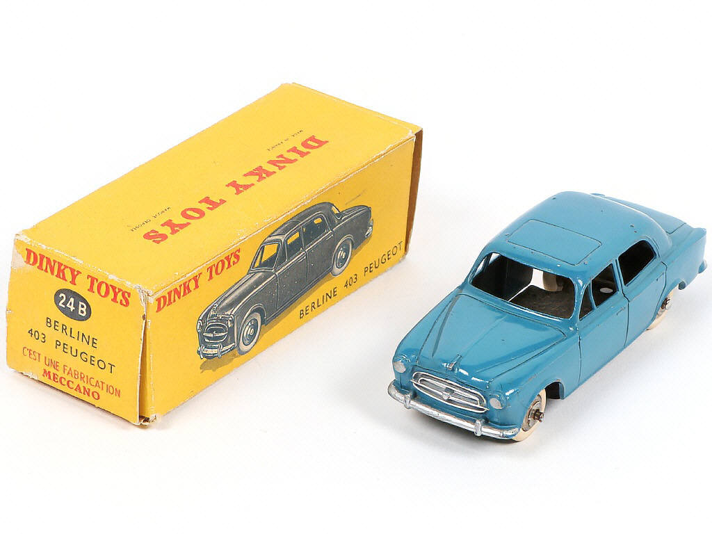 Lot 67 - DINKY TOYS (FRANCE) (1)