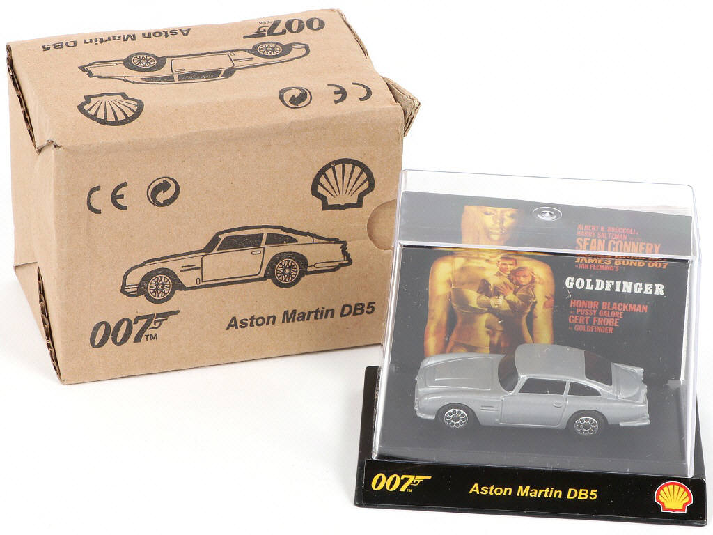 Lot 200 - CORGI TOYS (GB) (4)