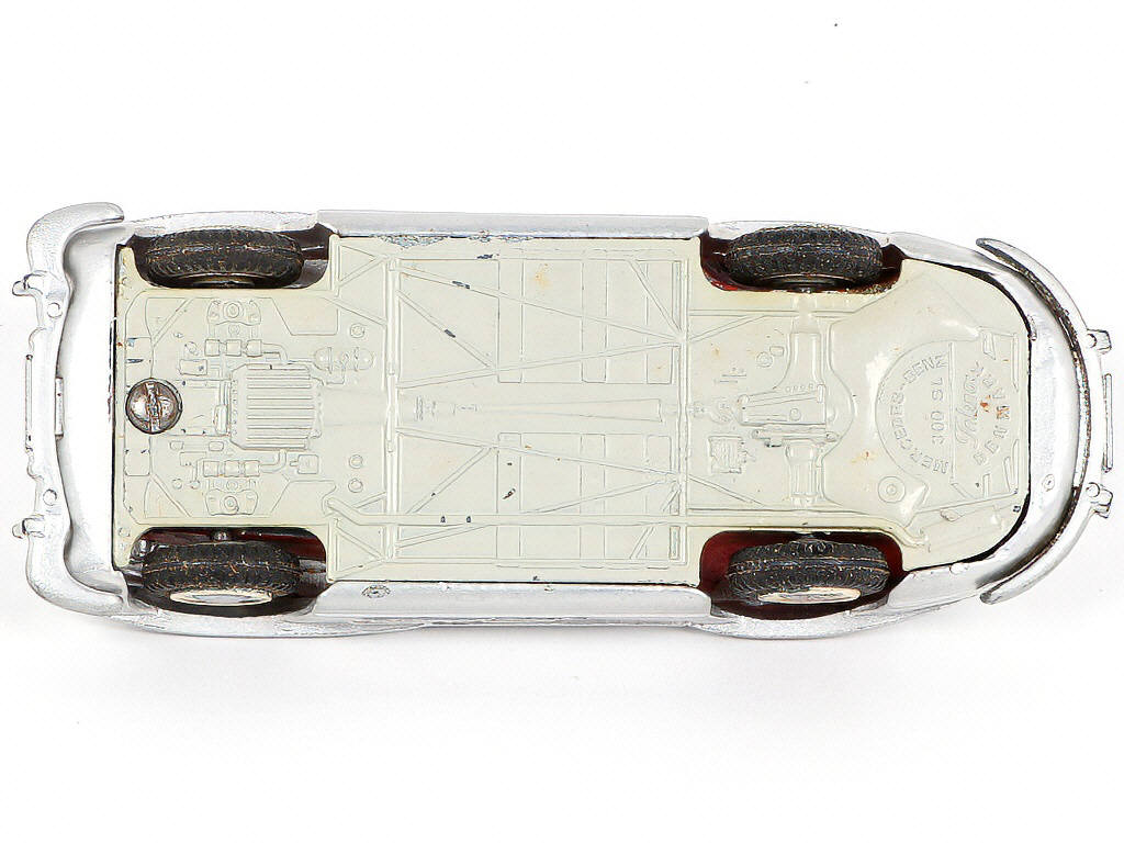 Lot 44 - TEKNO (DANEMARK) (1)