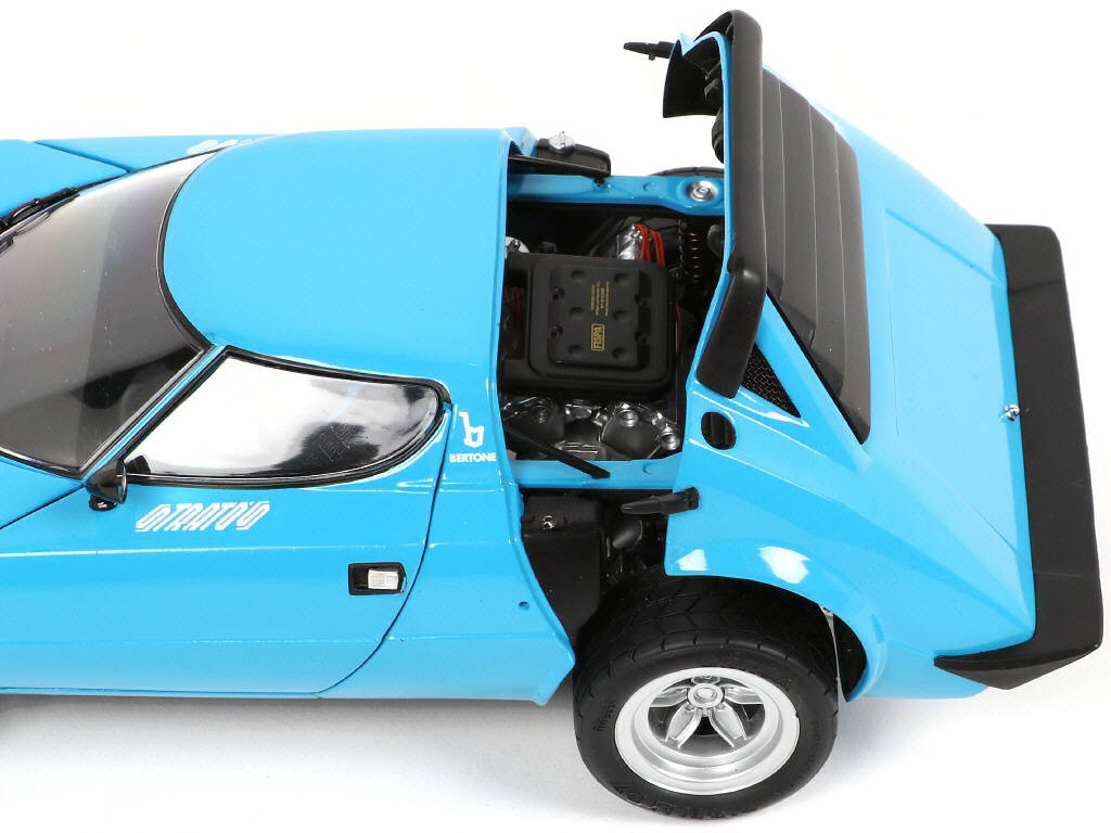 Lot 17 - KYOSHO (JAPON) (1)