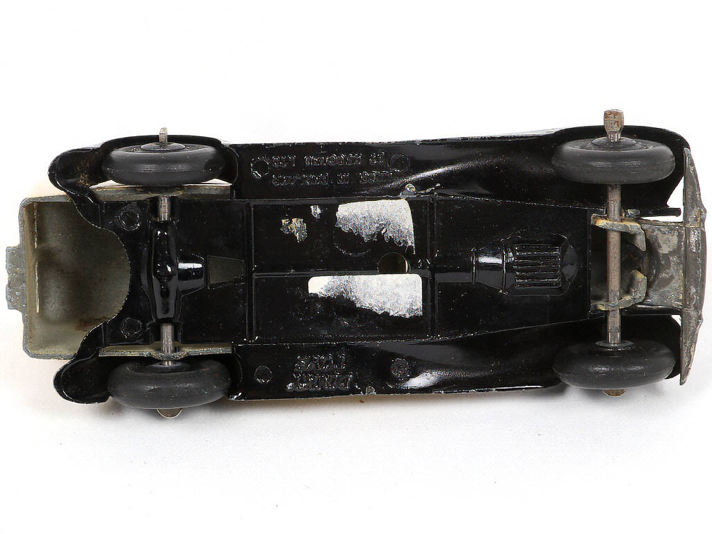 Lot 311 - DINKY TOYS (GB) (1)