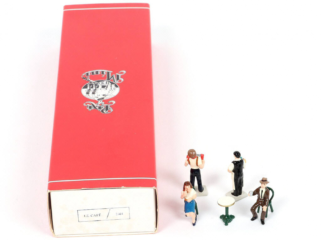 Lot 23 - PIXI (FRANCE) (1)