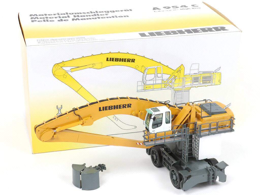 Lot 207 - NZG (ALLEMAGNE) (1)