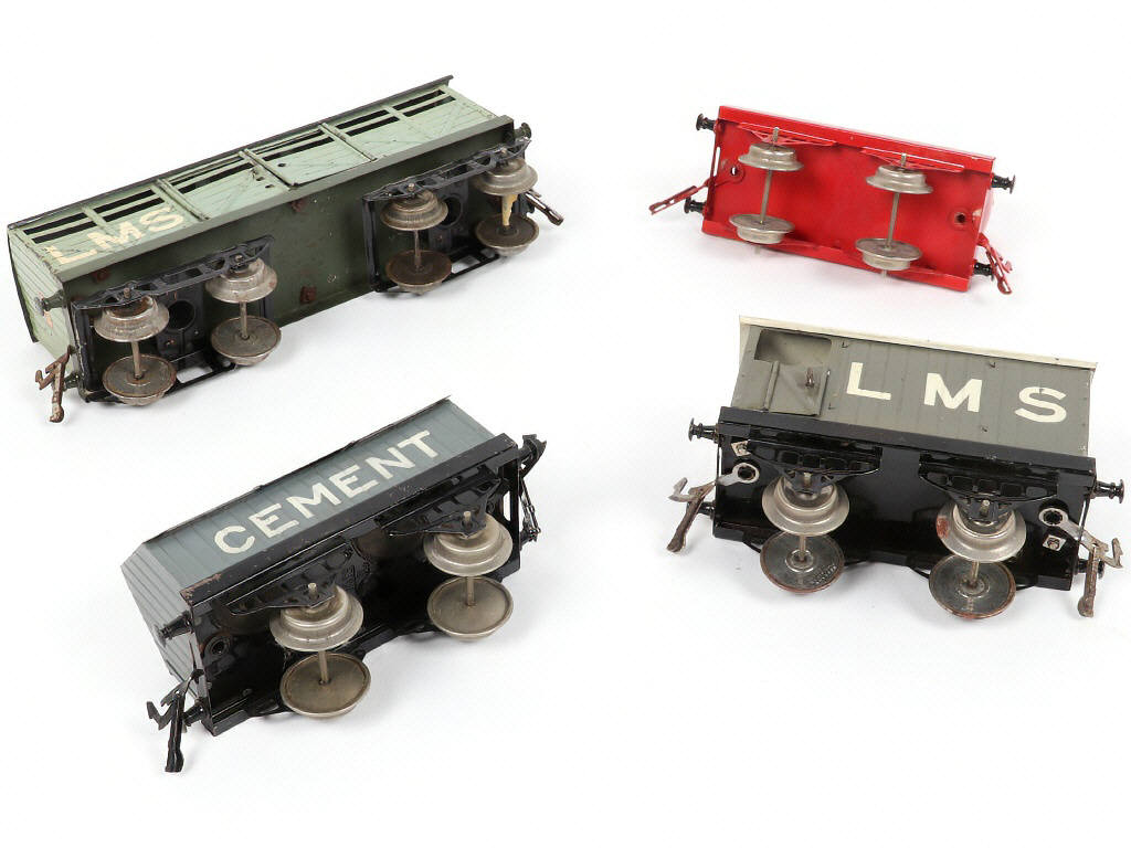 Lot 43 - HORNBY 'O' (GB) (4)