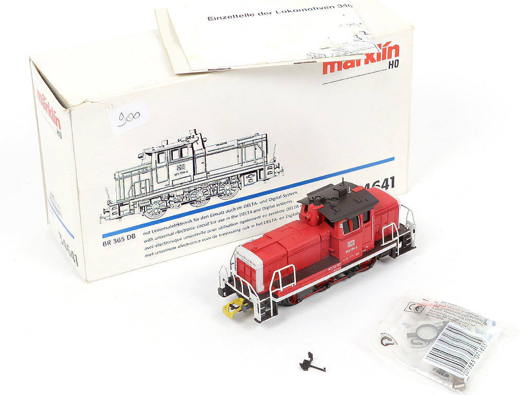 Lot 64 - MÄRKLIN 'HO' (ALLEMAGNE) (1)