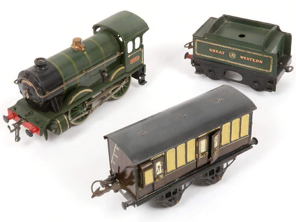 Lot 41 - HORNBY 'O' (GB) (3)