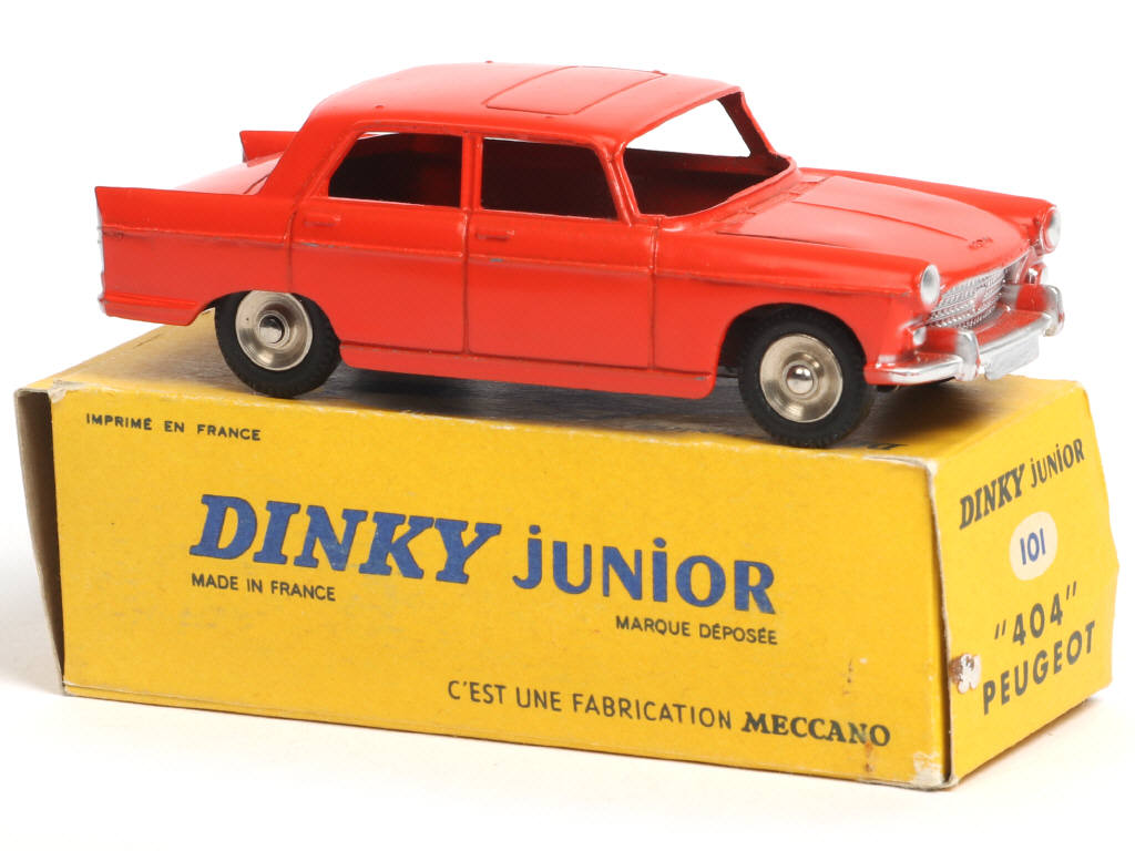 Lot 157 - DINKY TOYS (FRANCE) Série JUNIOR (1)