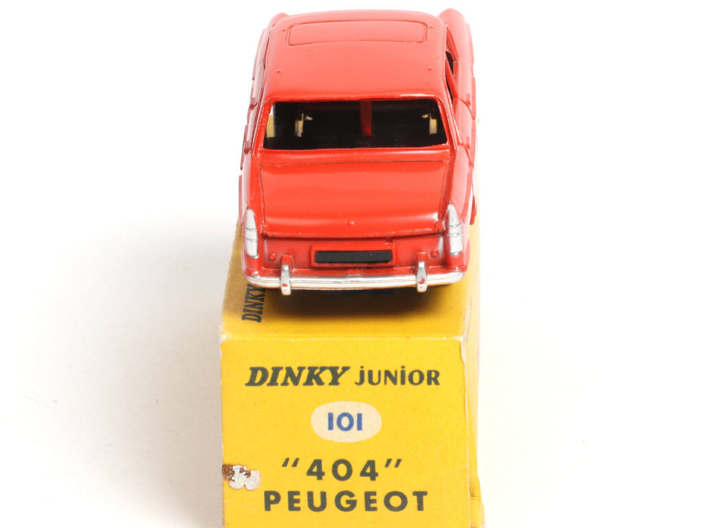 Lot 157 - DINKY TOYS (FRANCE) Série JUNIOR (1)