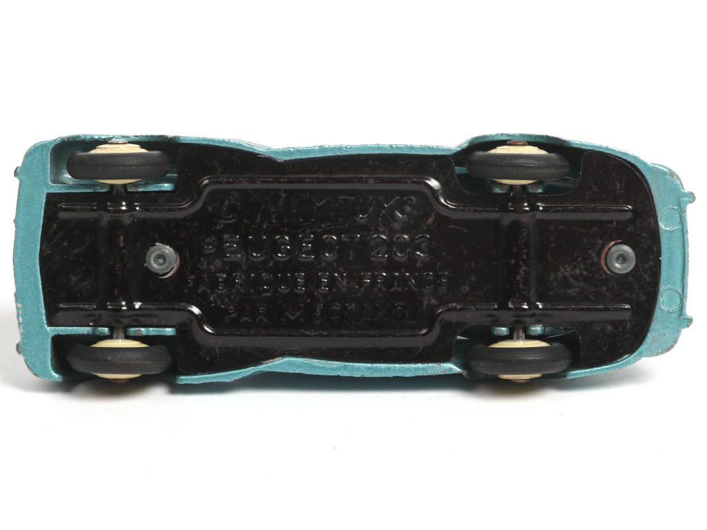 Lot 170 - DINKY TOYS (FRANCE) (1)