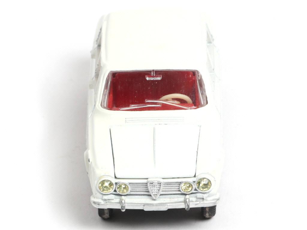 Lot 177 - DINKY TOYS (FRANCE) (1)