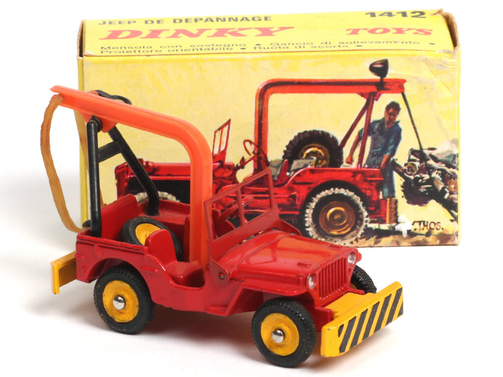 Lot 304 - DINKY TOYS (FRANCE) (1)