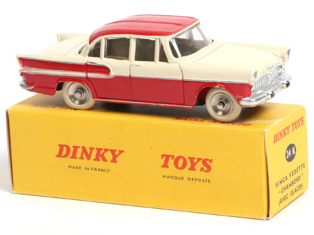 Lot 198 - DINKY TOYS (FRANCE) (1)