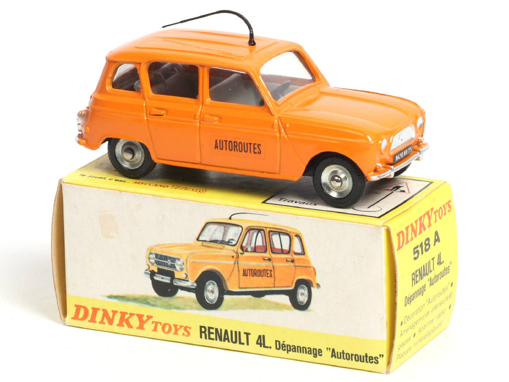 Lot 216 - DINKY TOYS (FRANCE) (1)