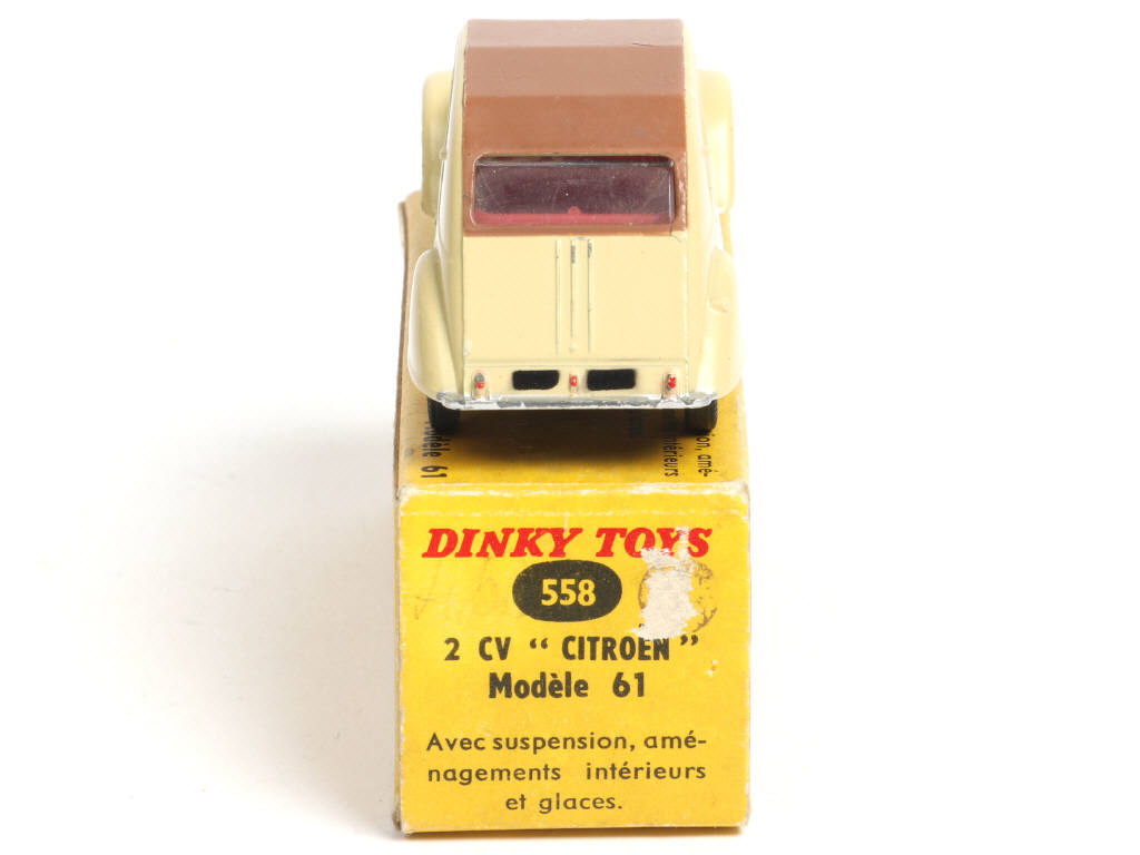 Lot 246 - DINKY TOYS (FRANCE) (1)