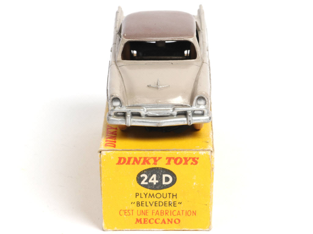 Lot 189 - DINKY TOYS (FRANCE) (1)