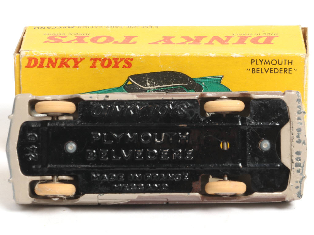 Lot 189 - DINKY TOYS (FRANCE) (1)