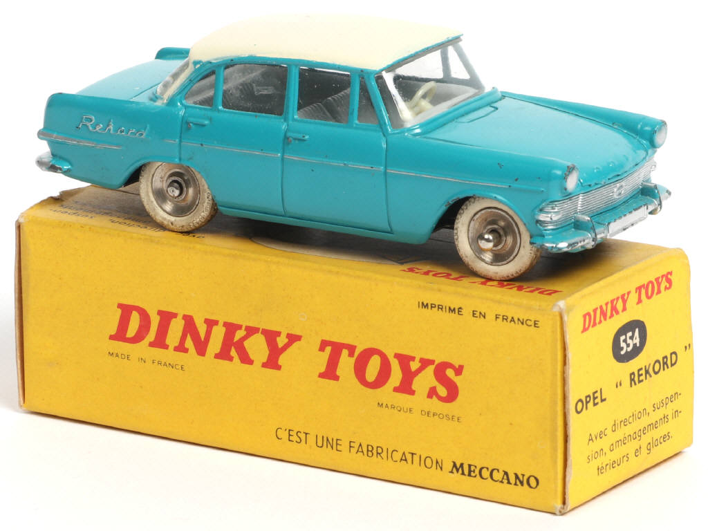 Lot 265 - DINKY TOYS (FRANCE) (1)